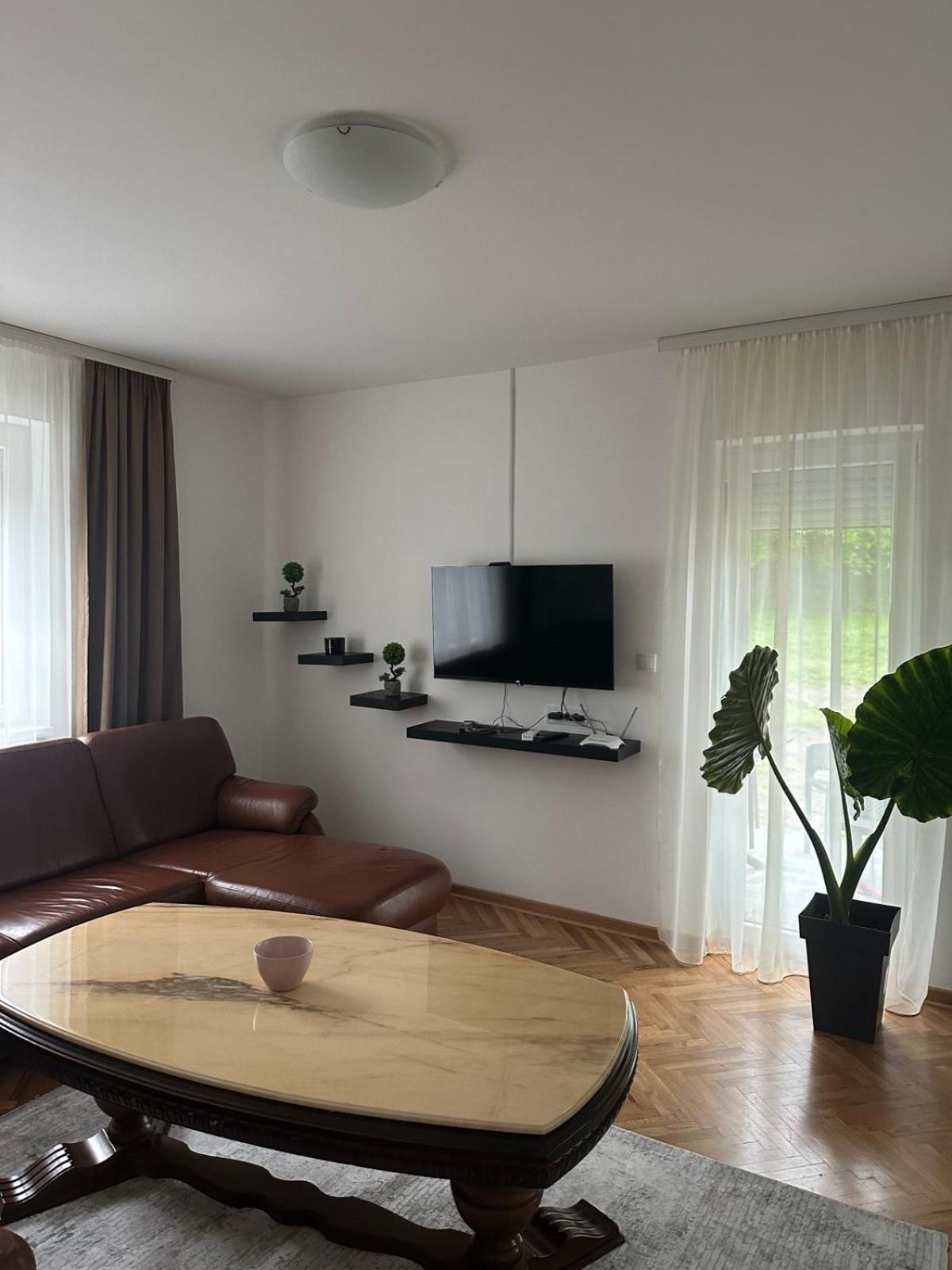 Apartment Holiday Vrnjačka Banja 외부 사진